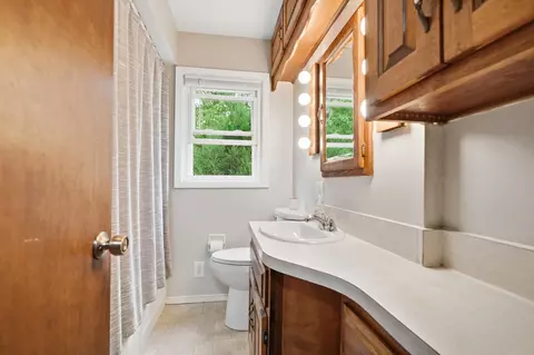 Bath - 101 Johns Ave, Lima, OH 45807 photo 2 of 2