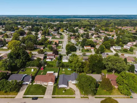 View/Area - 2801 Wellsford Ln, Springfield, OH 45503 photo 3 of 7