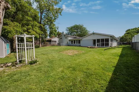 Exterior - 2801 Wellsford Ln, Springfield, OH 45503 photo 16 of 16