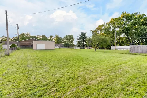 Exterior - 515 Sycamore Ave, Sidney, OH 45365 photo 6 of 8