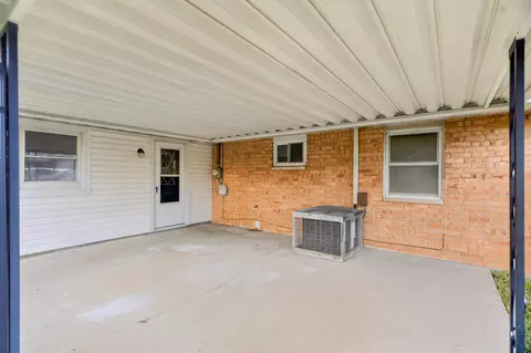 Exterior - 515 Sycamore Ave, Sidney, OH 45365 photo 5 of 8