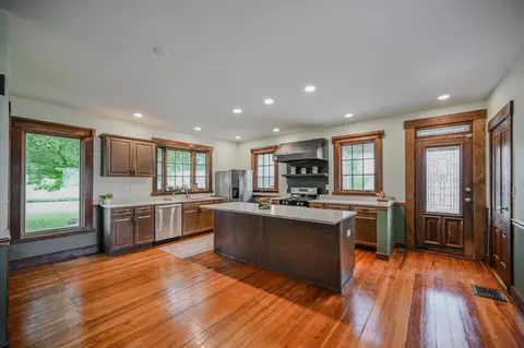 Kitchen - 4540 Selma Pike, Springfield, OH 45502 photo 2 of 5