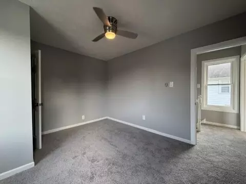 Bedroom - 1126 Burt St, Springfield, OH 45505 photo 5 of 6