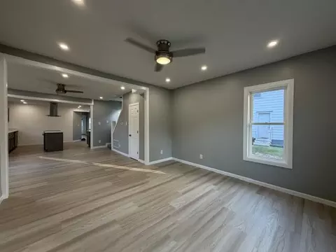 Living - 1126 Burt St, Springfield, OH 45505 photo 1 of 3