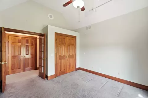 Bedroom - 383 Titus Rd, Springfield, OH 45505 photo 2 of 13