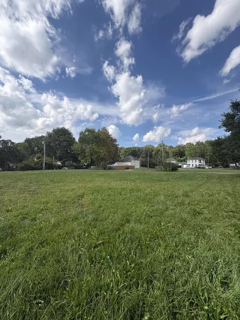240 E Main St, Piqua, OH 45356 photo 8