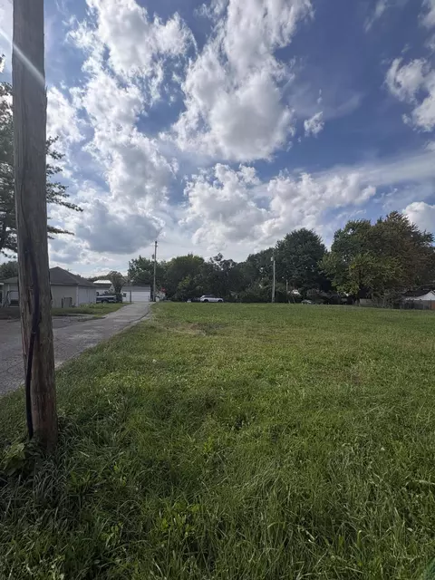 240 E Main St, Piqua, OH 45356 photo 7