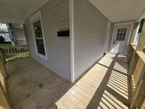 Exterior - 32 S Florence St, Springfield, OH 45505 photo 5 of 6