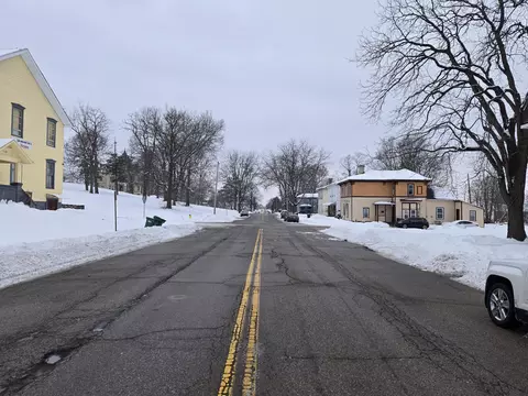 Exterior - 727 W High St, Springfield, OH 45506 photo 15 of 15