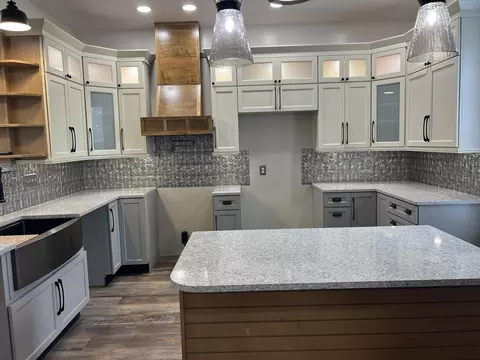 Kitchen - 724 Riverside Dr, Sidney, OH 45365 photo 2 of 4