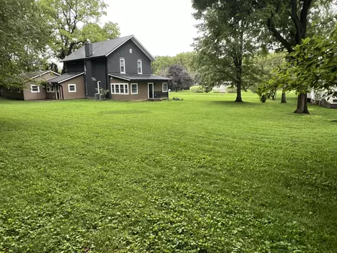 Exterior - 724 Riverside Dr, Sidney, OH 45365 photo 6 of 9