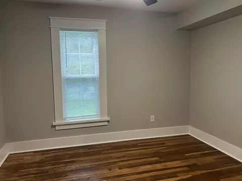 Bedroom - 724 Riverside Dr, Sidney, OH 45365 photo 3 of 4