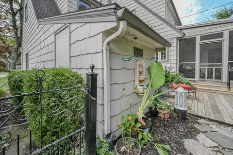Exterior - 286 N Broadmoor Blvd, Springfield, OH 45504 photo 9 of 14