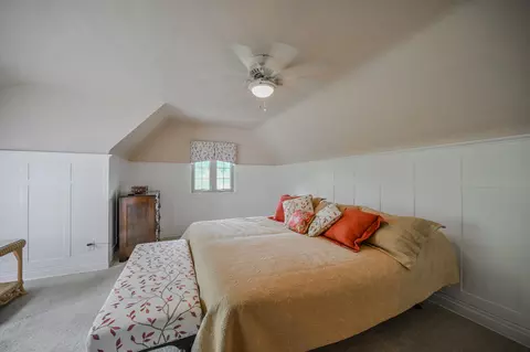 Bedroom - 286 N Broadmoor Blvd, Springfield, OH 45504 photo 3 of 4