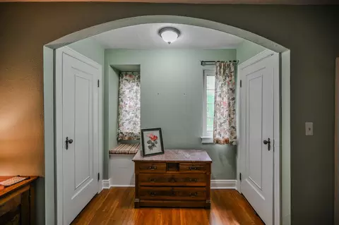 Entry Way - 286 N Broadmoor Blvd, Springfield, OH 45504 photo 6 of 6