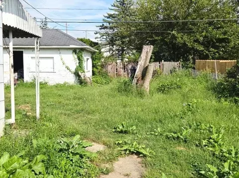 Exterior - 328 N Race St, Springfield, OH 45504 photo 6 of 19