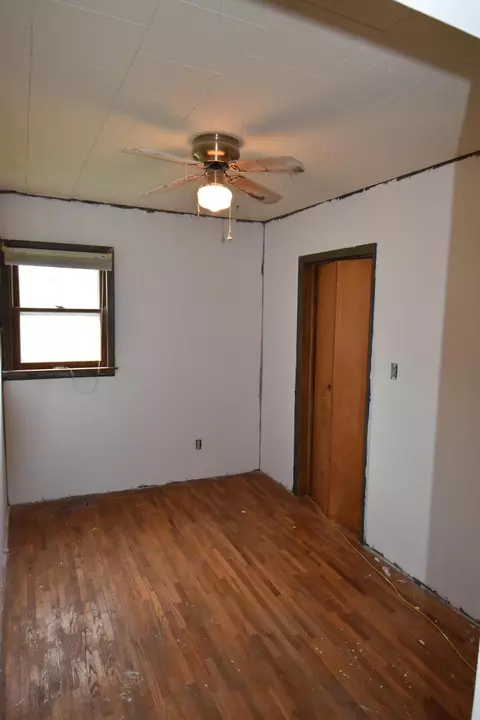 Bedroom - 107 N Wayne St, Mendon, OH 45862 photo 2 of 2