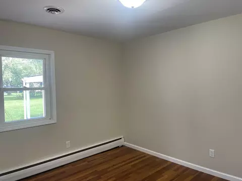 Bedroom - 206 E North St, Anna, OH 45302 photo 4 of 4