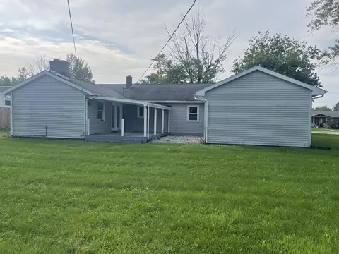 Exterior - 206 E North St, Anna, OH 45302 photo 3 of 3