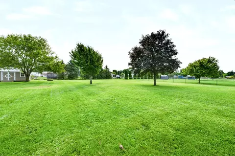 Exterior - 4268 Joshane St, Springfield, OH 45502 photo 6 of 23