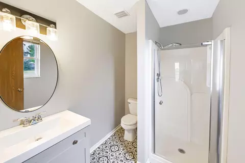 Bath - 4268 Joshane St, Springfield, OH 45502 photo 2 of 2