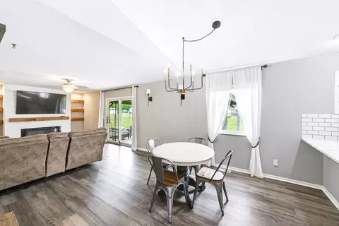 Dining - 4268 Joshane St, Springfield, OH 45502 photo 3 of 3