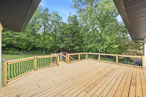 Exterior - 1231 White Oak Dr, Springfield, OH 45504 photo 10 of 10
