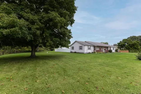 Exterior - 5373 Upper Valley Pike, Springfield, OH 45502 photo 5 of 8