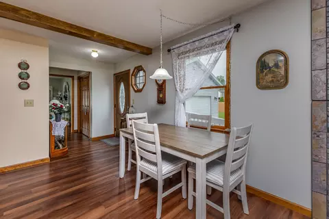 Dining - 5373 Upper Valley Pike, Springfield, OH 45502 photo 2 of 2
