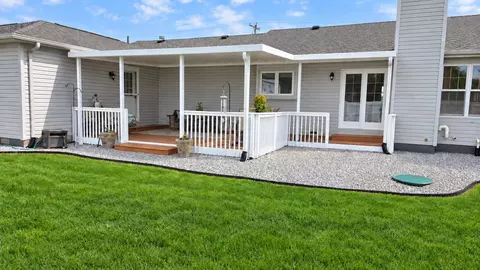 Exterior - 5373 Upper Valley Pike, Springfield, OH 45502 photo 7 of 8