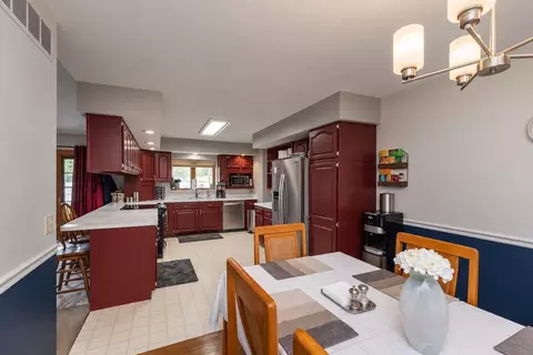 Kitchen - 5373 Upper Valley Pike, Springfield, OH 45502 photo 1 of 6
