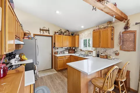 Kitchen - 4025 Penny Pike, Springfield, OH 45502 photo 1 of 4