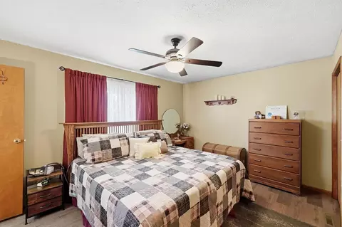 Bedroom - 4025 Penny Pike, Springfield, OH 45502 photo 1 of 7