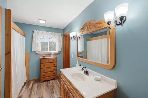 Bath - 4025 Penny Pike, Springfield, OH 45502 photo 1 of 2