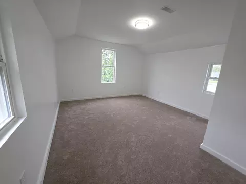 Bedroom - 409 W Southern Ave, Springfield, OH 45506 photo 1 of 4