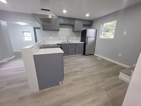 Kitchen - 409 W Southern Ave, Springfield, OH 45506 photo 3 of 3