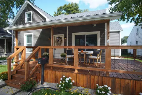 210 E Mechanic St, Wapakoneta, OH 45895