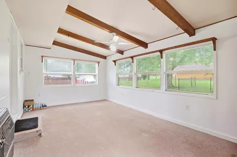 Living - 585 Vale Rd, Springfield, OH 45504 photo 2 of 2