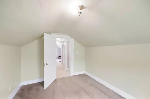 Bedroom - 1511 Edgewood Ave, Springfield, OH 45503 photo 6 of 6