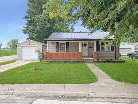 365 Henry St, Urbana, OH 43078