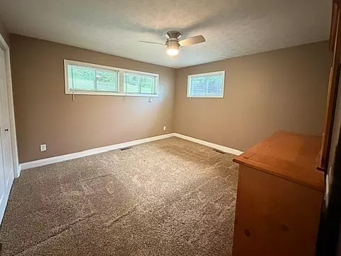 Bedroom - 1232 Holly Dr, Springfield, OH 45504 photo 1 of 10