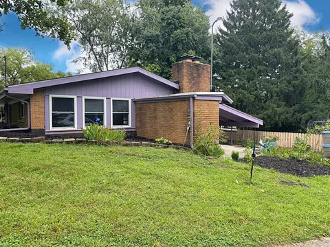 Exterior - 1232 Holly Dr, Springfield, OH 45504 photo 13 of 25