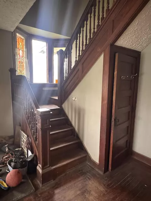 Entry Way - 961 Lagonda Ave, Springfield, OH 45503 photo 1 of 1