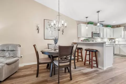 Dining - 4791 Cornell St, Springfield, OH 45503 photo 1 of 2