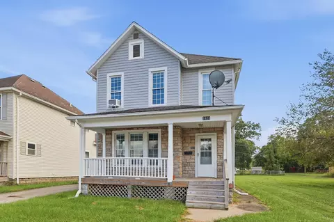 Exterior - 1823 Edwards Ave, Springfield, OH 45503 photo 2 of 8
