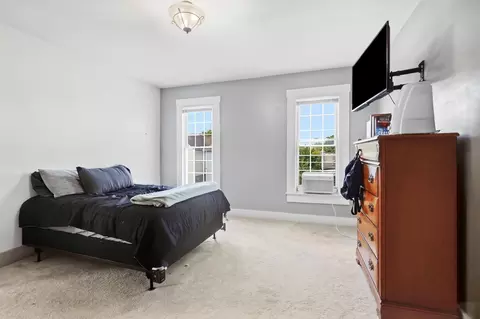 Bedroom - 1823 Edwards Ave, Springfield, OH 45503 photo 4 of 6