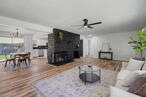 Living - 3401 Echo Dr, Springfield, OH 45502 photo 5 of 6
