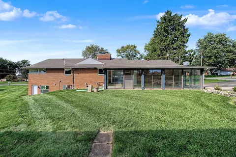 Exterior - 3401 Echo Dr, Springfield, OH 45502 photo 10 of 19