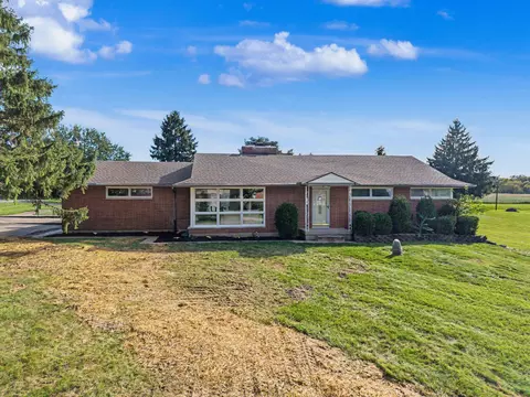 Exterior - 3401 Echo Dr, Springfield, OH 45502 photo 18 of 19