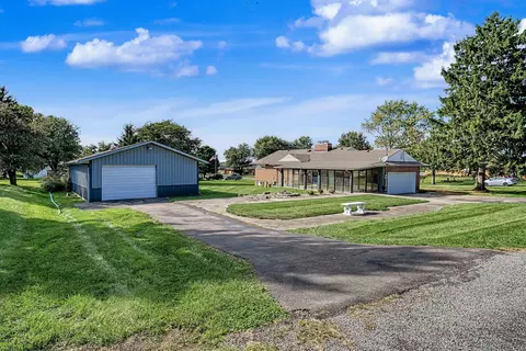 Exterior - 3401 Echo Dr, Springfield, OH 45502 photo 14 of 19
